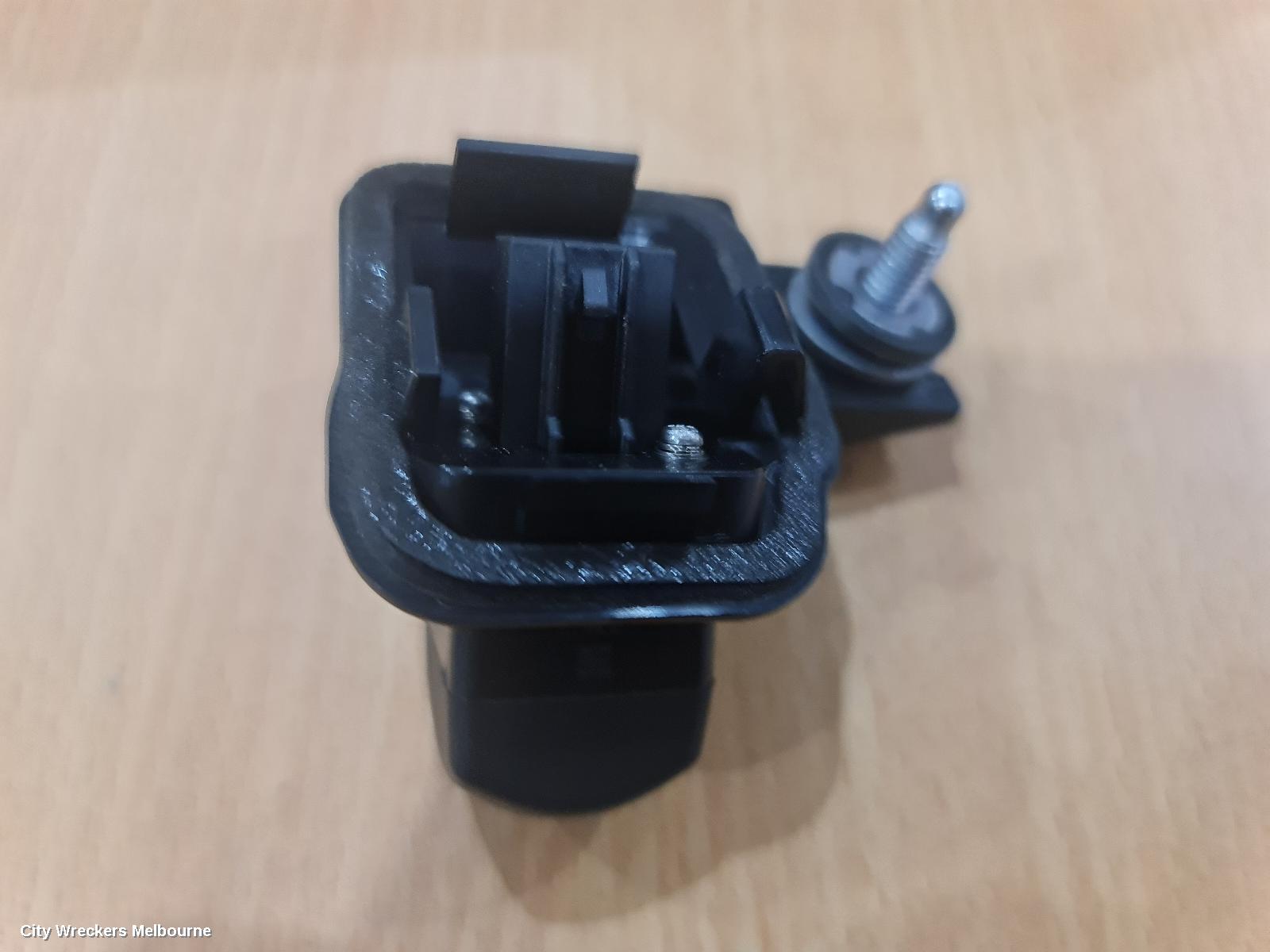 TOYOTA COROLLA REVERSE CAMERA, REVERSE CAMERA, ZRE182R, 10/2012 - 06/2018