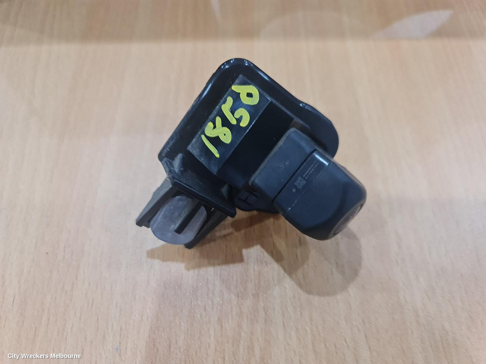TOYOTA COROLLA REVERSE CAMERA, REVERSE CAMERA, ZRE182R, 10/2012 - 06/2018