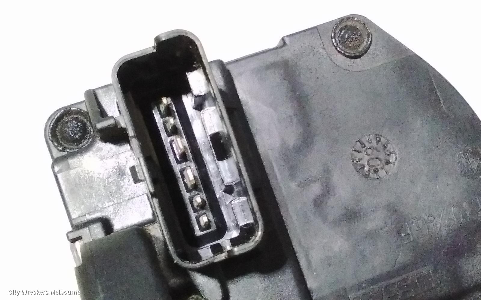 NISSAN DUALIS DOOR/BOOT/GATE LOCK, RIGHT FRONT DOOR LOCK, J10, POWER, 08/2008 - 05/2014