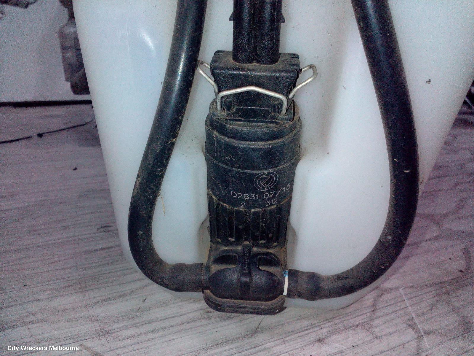 ALFA ROMEO GIULIETTA WASHER BOTTLE, 940 SERIES, 01/2011 - 12/2020