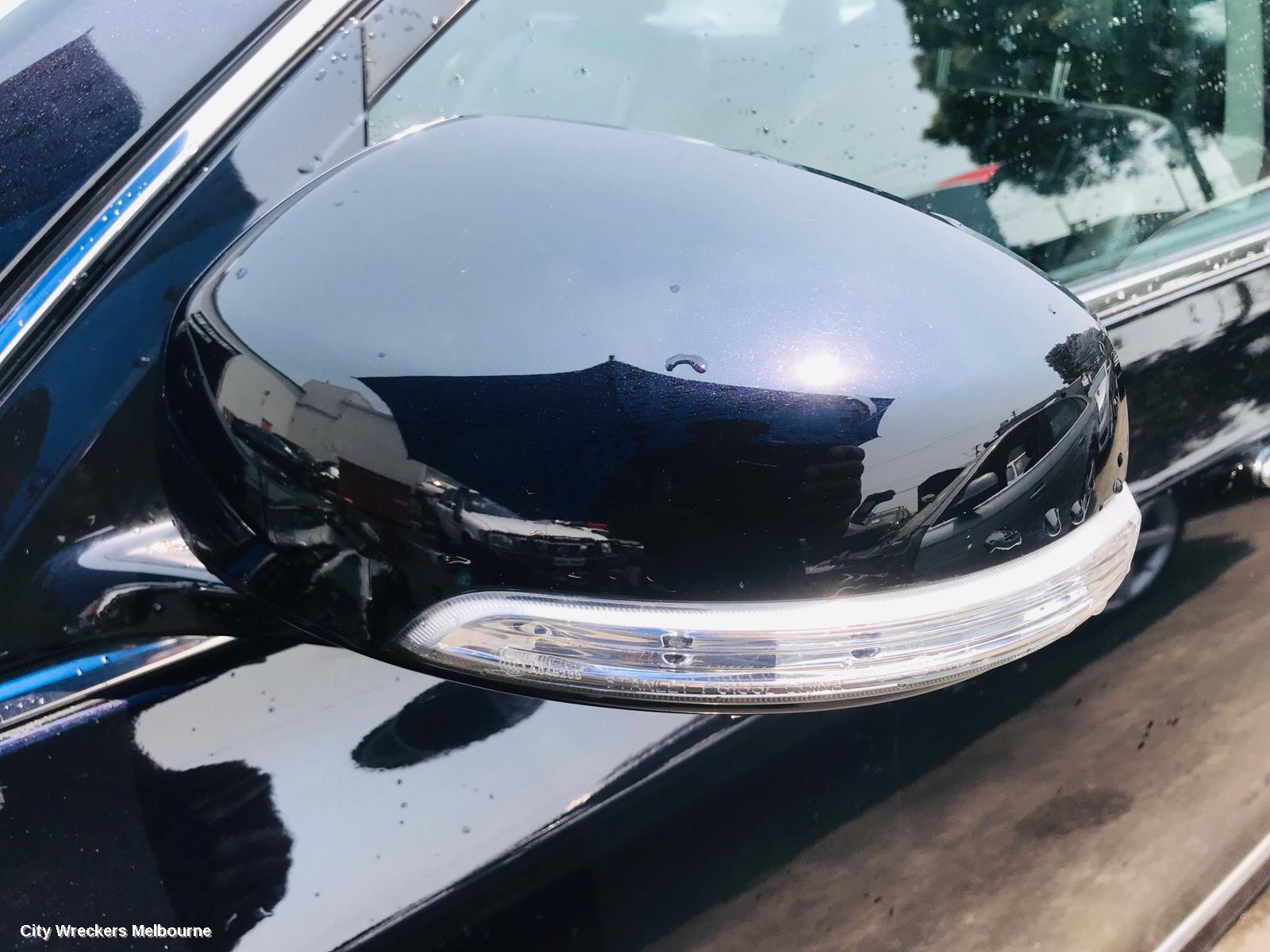 NISSAN MAXIMA ENGINE COVER