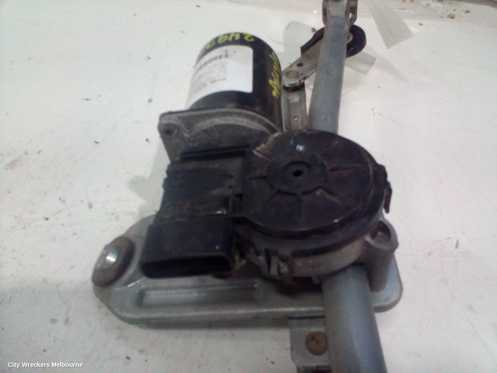 KIA SPORTAGE WIPER MOTOR, FRONT, SL, 05/2010 - 10/2015