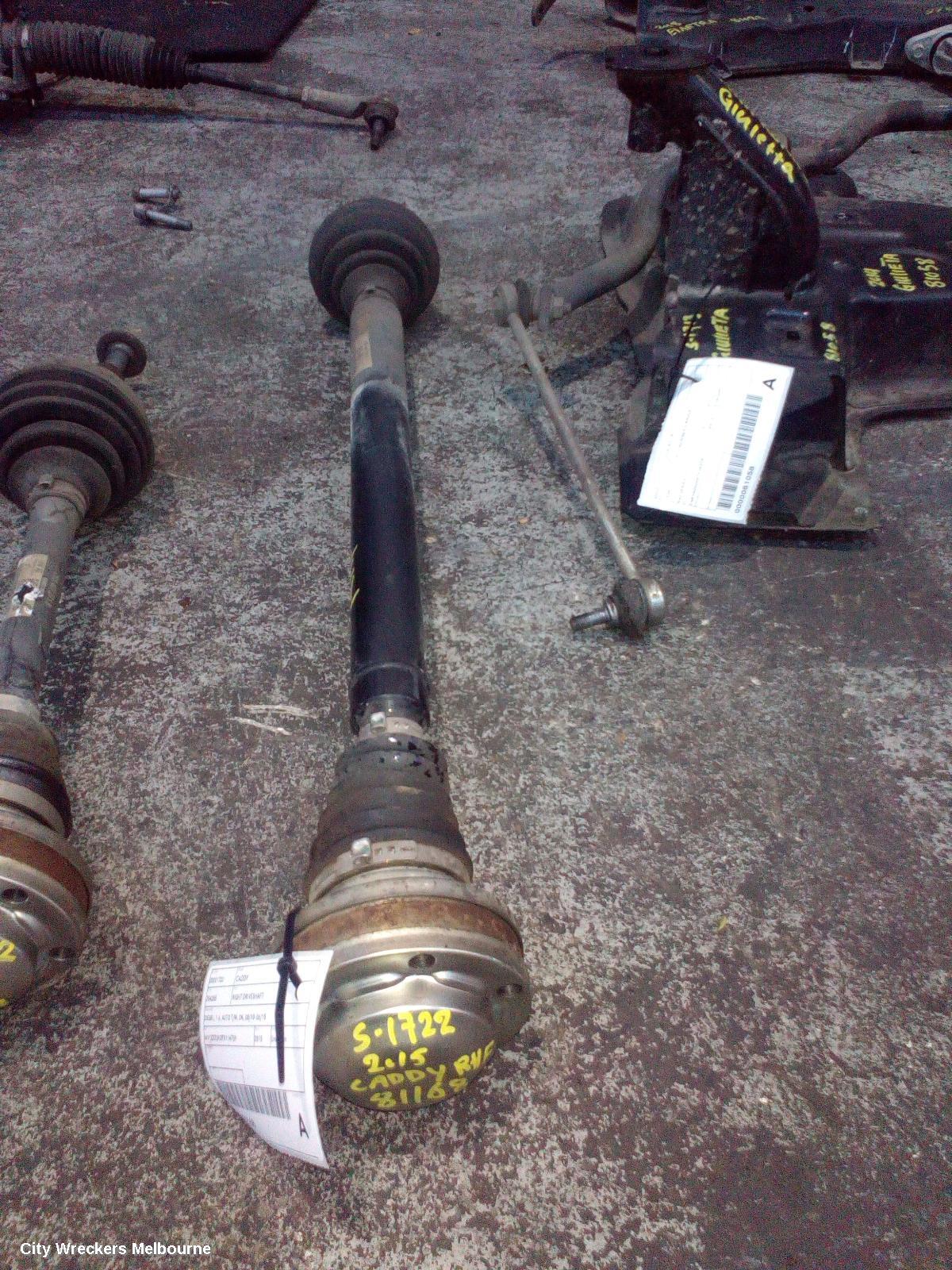 VOLKSWAGEN CADDY RIGHT DRIVESHAFT, DIESEL, 1.6, AUTO T/M, 2K, 08/2010 - 06/2015