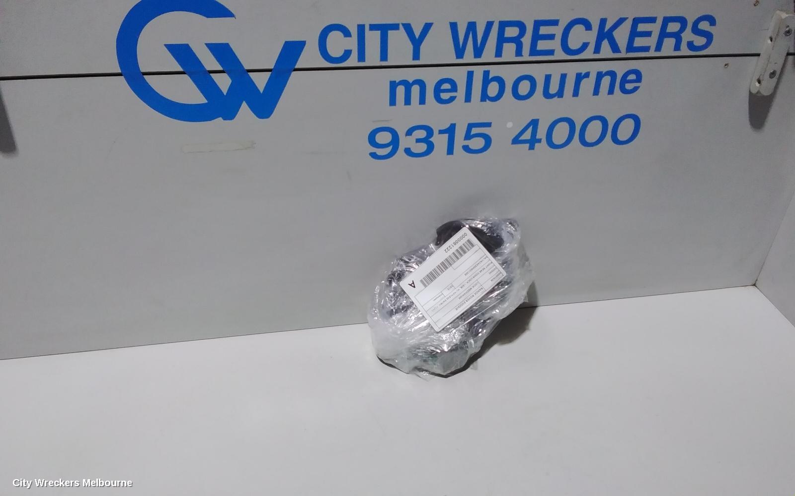 LAND ROVER RANGEROVER EVOQUE DOOR/BOOT/GATE LOCK, RIGHT REAR DOOR LOCK, L538, W/ KEYLESS ENTRY, 11/2011 - 01/2019