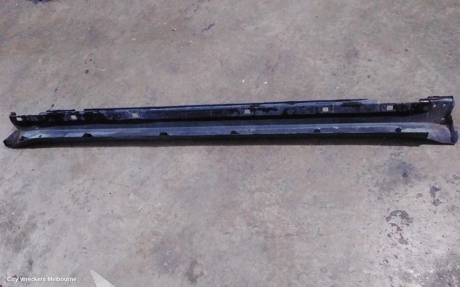 SUBARU OUTBACK SIDE STEP/SKIRT, RH SIDE, 5TH GEN, 09/2009 - 08/2013