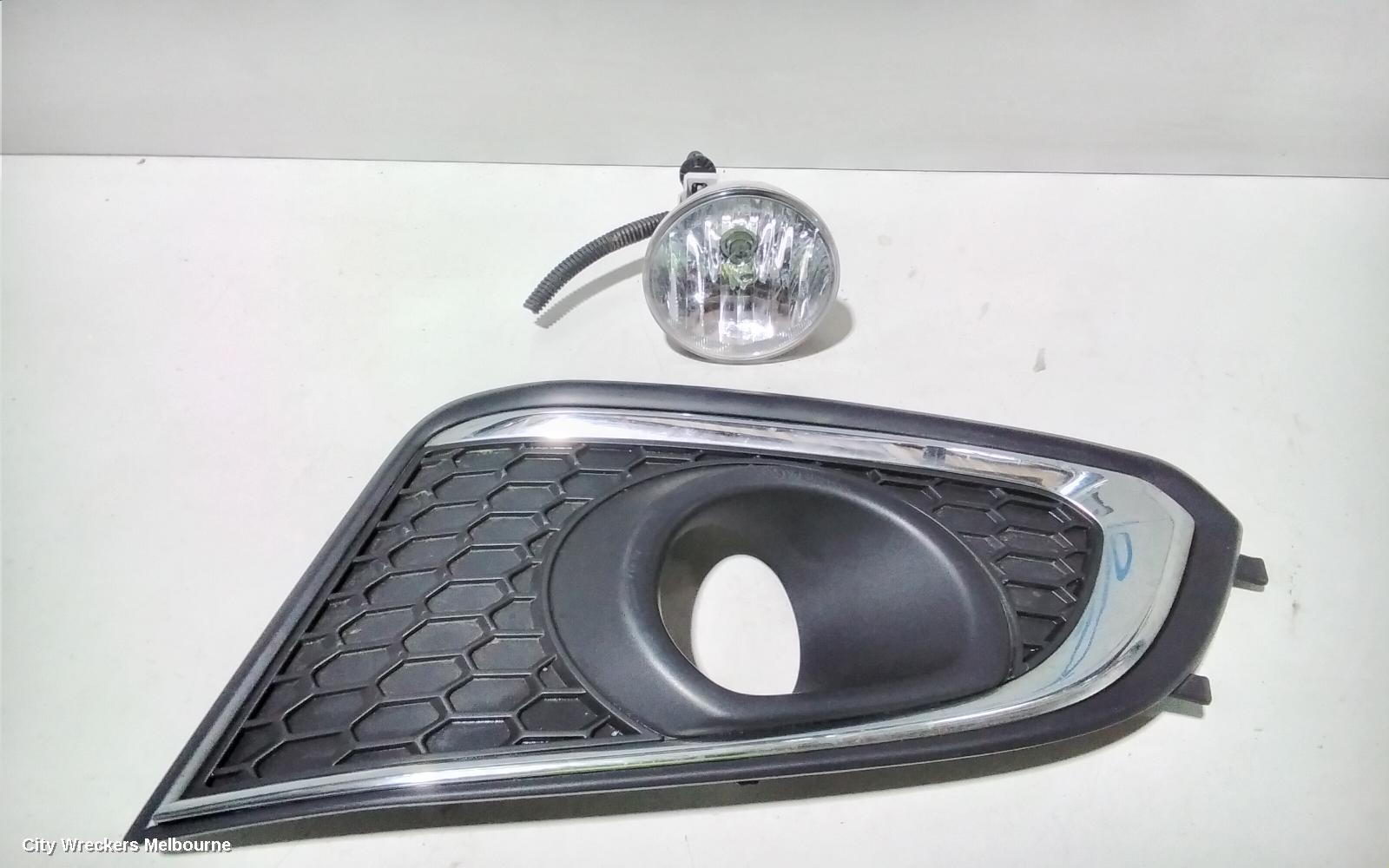 HOLDEN CAPTIVA LEFT INDICATOR/FOG/SIDE, BUMPER FOGLAMP SURROUND-CHROME, CG, 09/2006 - 09/2015