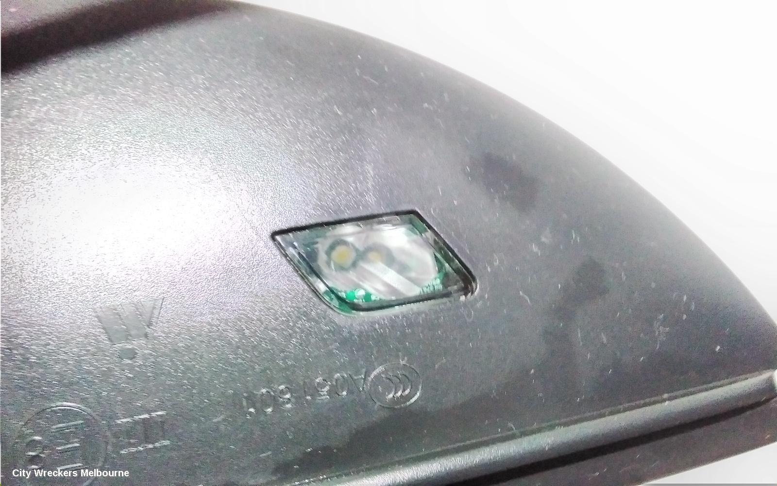 VOLKSWAGEN TIGUAN LEFT DOOR MIRROR, 5NA, POWER FOLD,  W/ LANE CHANGE ASSIST, NON CAMERA TYPE (6XP/KA02/1979D), 06/2016 - 02/2021