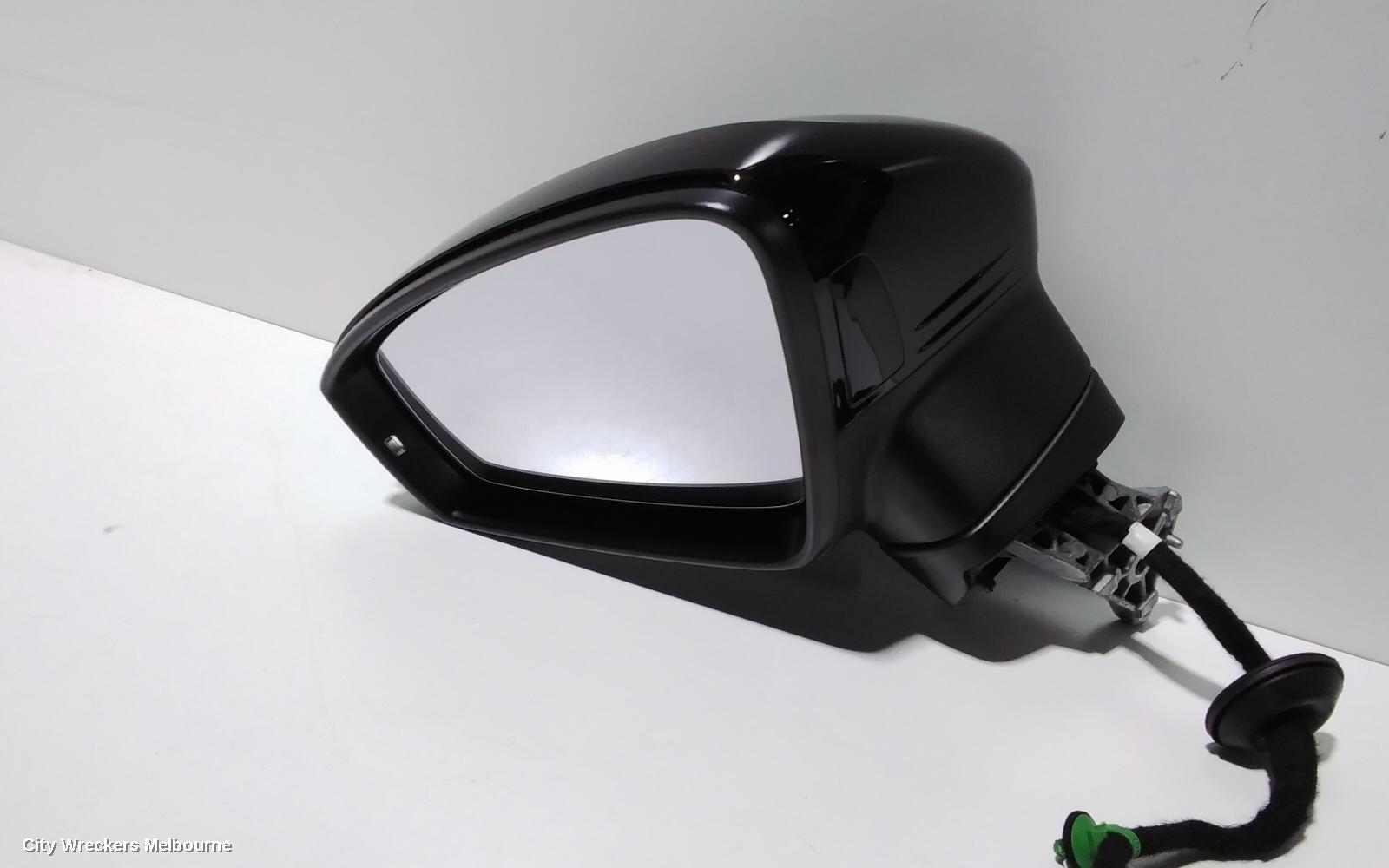 VOLKSWAGEN TIGUAN LEFT DOOR MIRROR, 5NA, POWER FOLD,  W/ LANE CHANGE ASSIST, NON CAMERA TYPE (6XP/KA02/1979D), 06/2016 - 02/2021