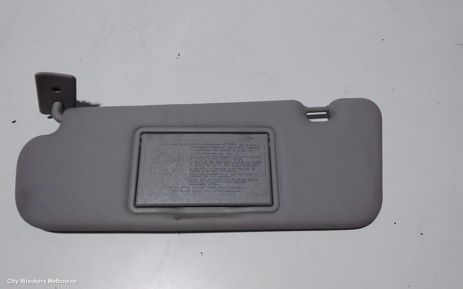 HOLDEN COMMODORE SUNVISOR, VF, LH SIDE, 05/2013 - 12/2017