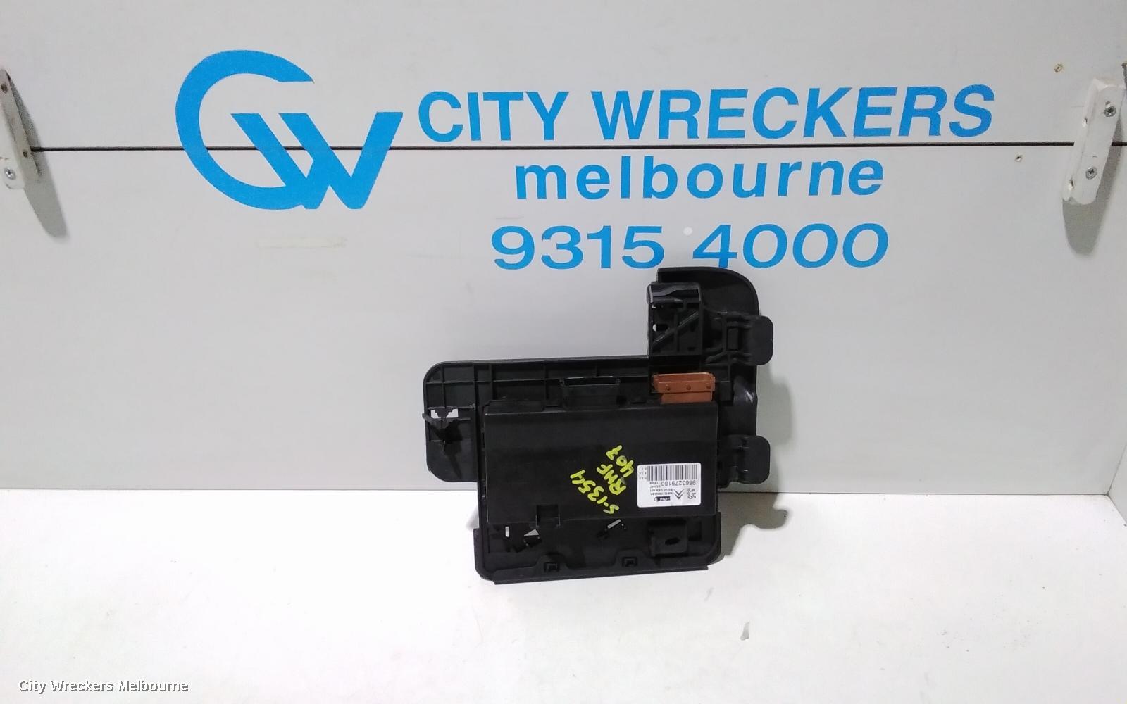PEUGEOT 407, 09/2004 - 06/2011, 9663279180 RHF SEAT CONTROL MODULE : 81416