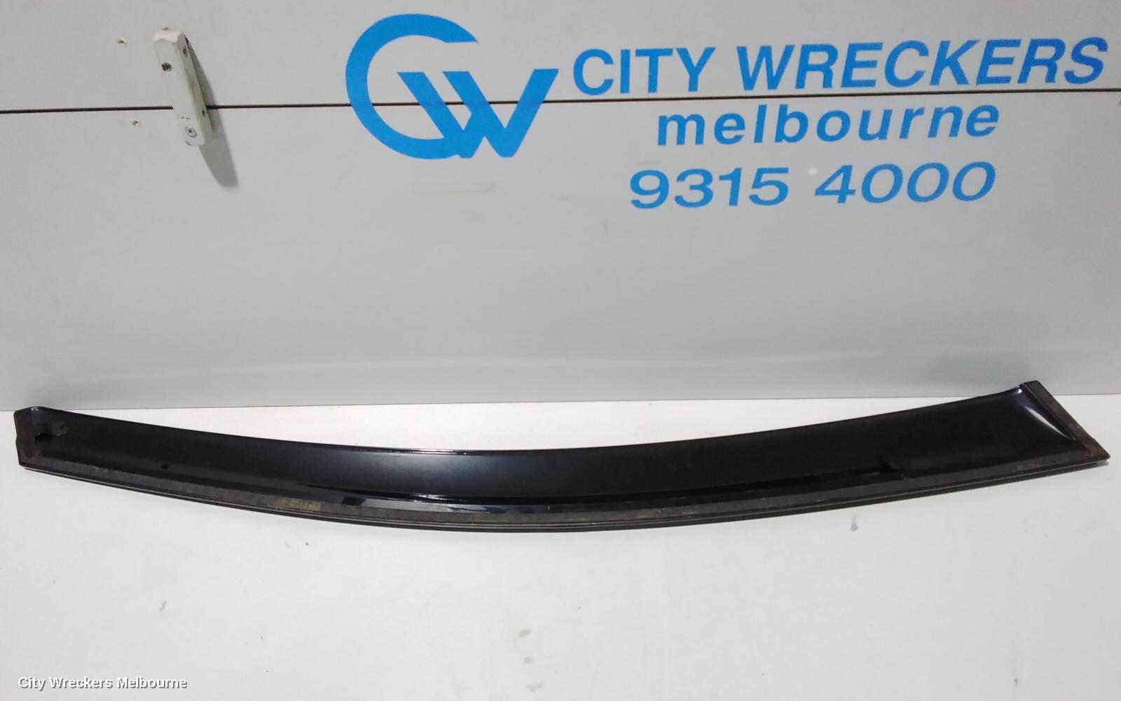 HONDA CRV WEATHER SHIELD