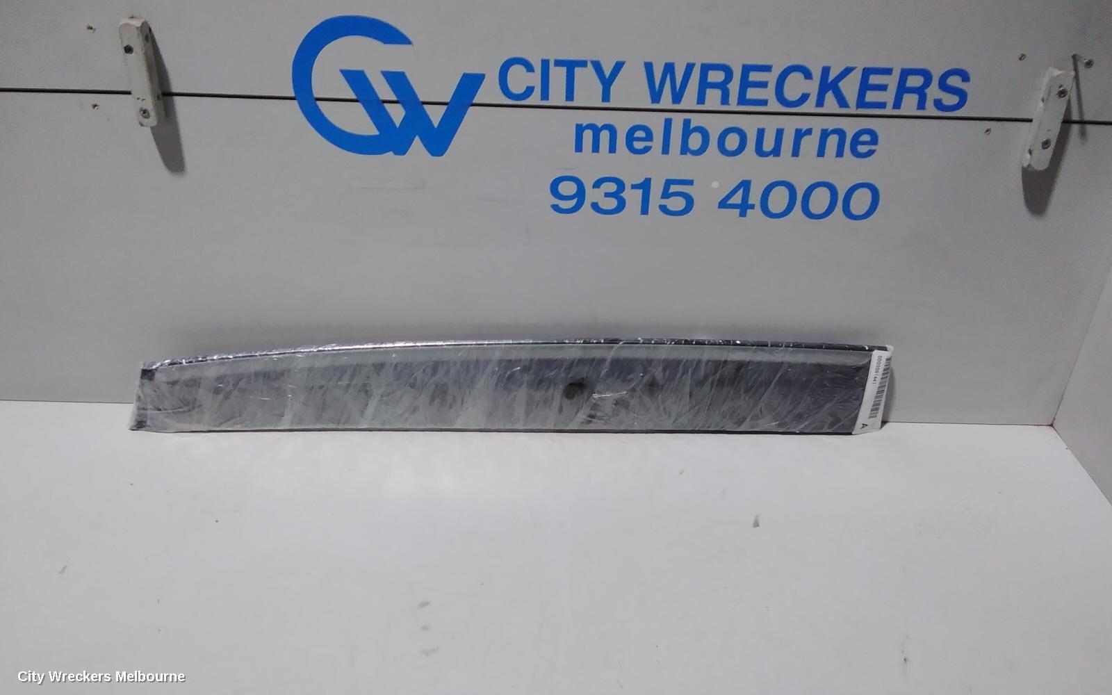 HONDA CRV WEATHER SHIELD