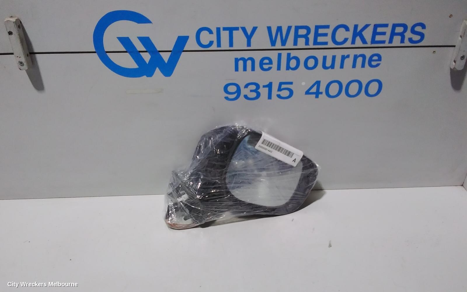 SUBARU FORESTER RIGHT DOOR MIRROR, SK, POWER FOLD, NON MEMORY, CAMERA, SILVER, 08/2018 ONWARDS