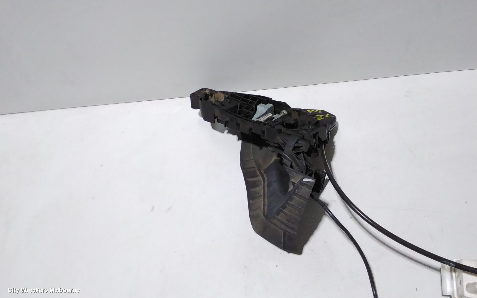 MERCEDES M CLASS DOOR/BOOT/GATE LOCK, RIGHT FRONT DOOR LOCK, NON KEYLESS START TYPE, W164, 09/2005 - 12/2011