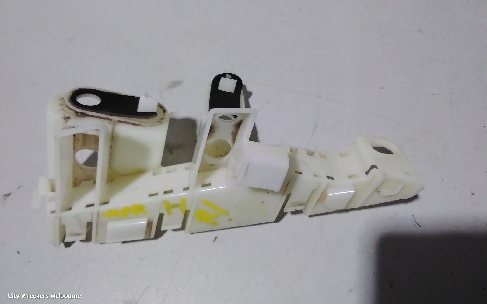 SUBARU IMPREZA, G5, 09/2016 - 09/2023, RHR BRAKET  REFER TO PHOTOS: 81466
