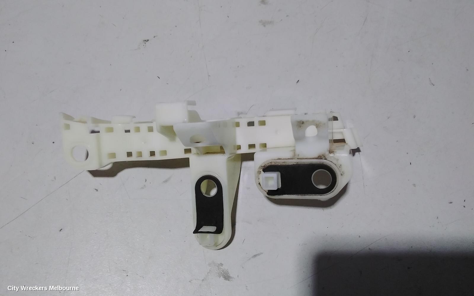 SUBARU IMPREZA, G5, 09/2016 - 09/2023, RHR BRAKET  REFER TO PHOTOS: 81466
