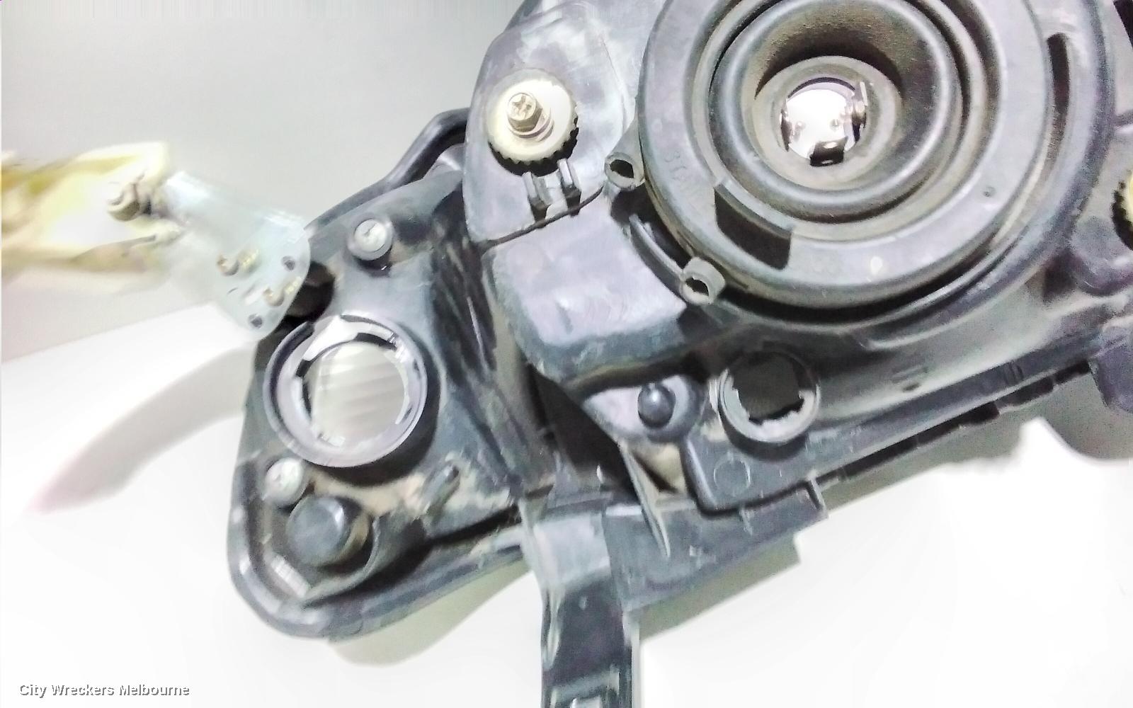 MITSUBISHI TRITON RIGHT HEADLAMP, MN, HALOGEN TYPE, 08/2009 - 04/2015