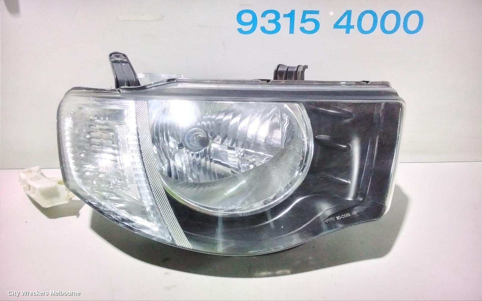 MITSUBISHI TRITON RIGHT HEADLAMP, MN, HALOGEN TYPE, 08/2009 - 04/2015