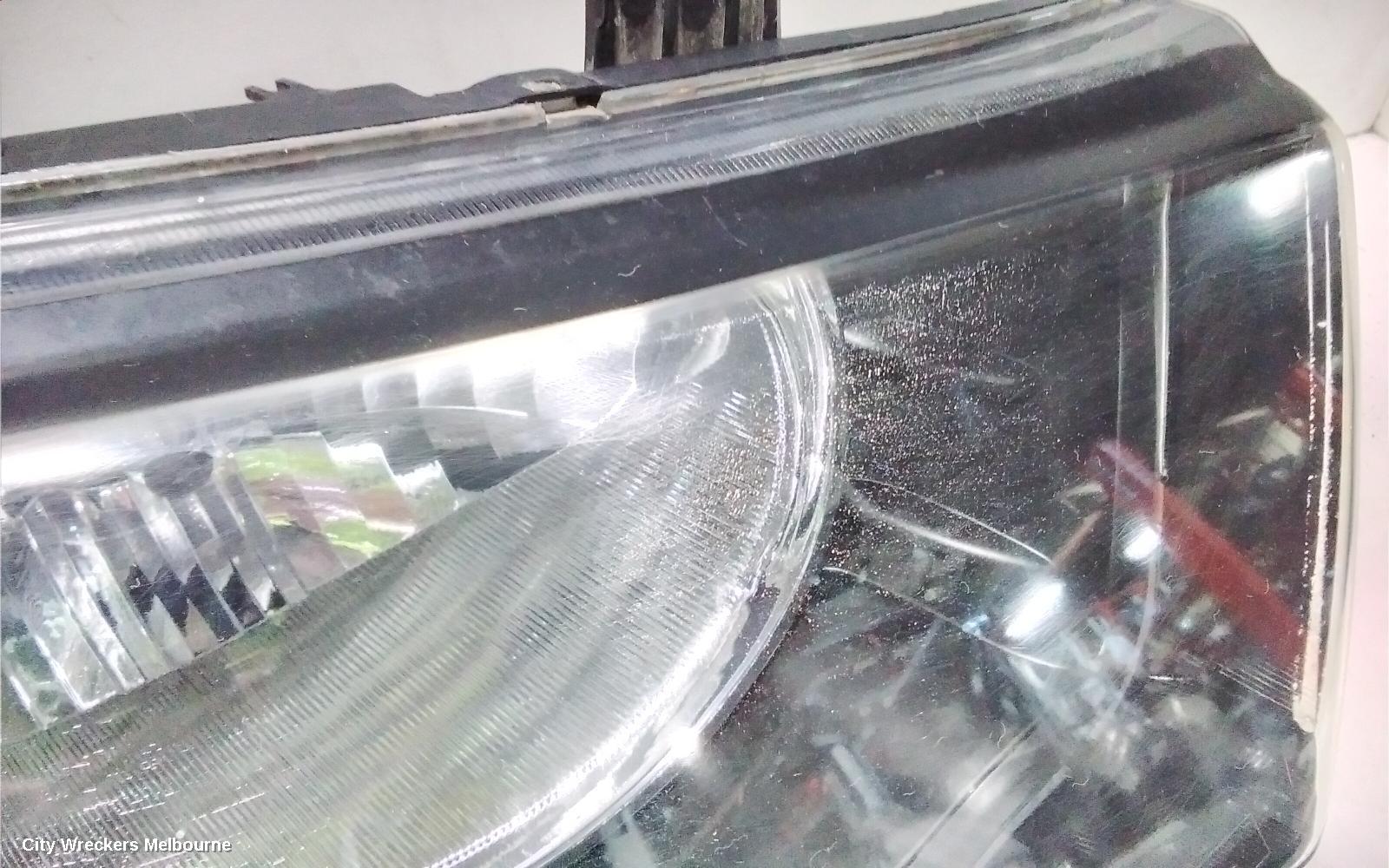 MITSUBISHI TRITON RIGHT HEADLAMP, MN, HALOGEN TYPE, 08/2009 - 04/2015