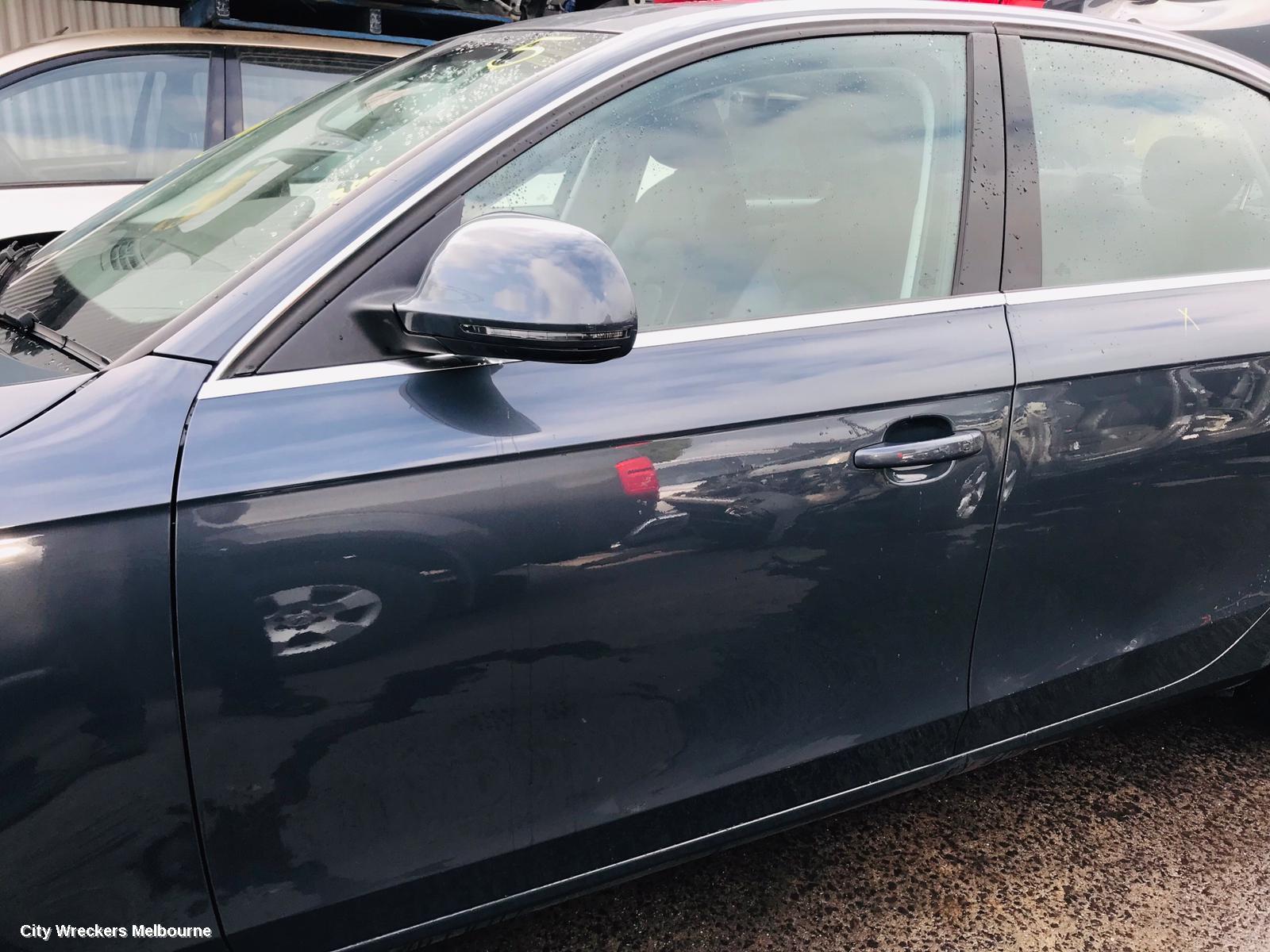 AUDI A4 LEFT INDICATOR/FOG/SIDE, BUMPER FOGLAMP, B8 8K, 02/2008 - 06/2012