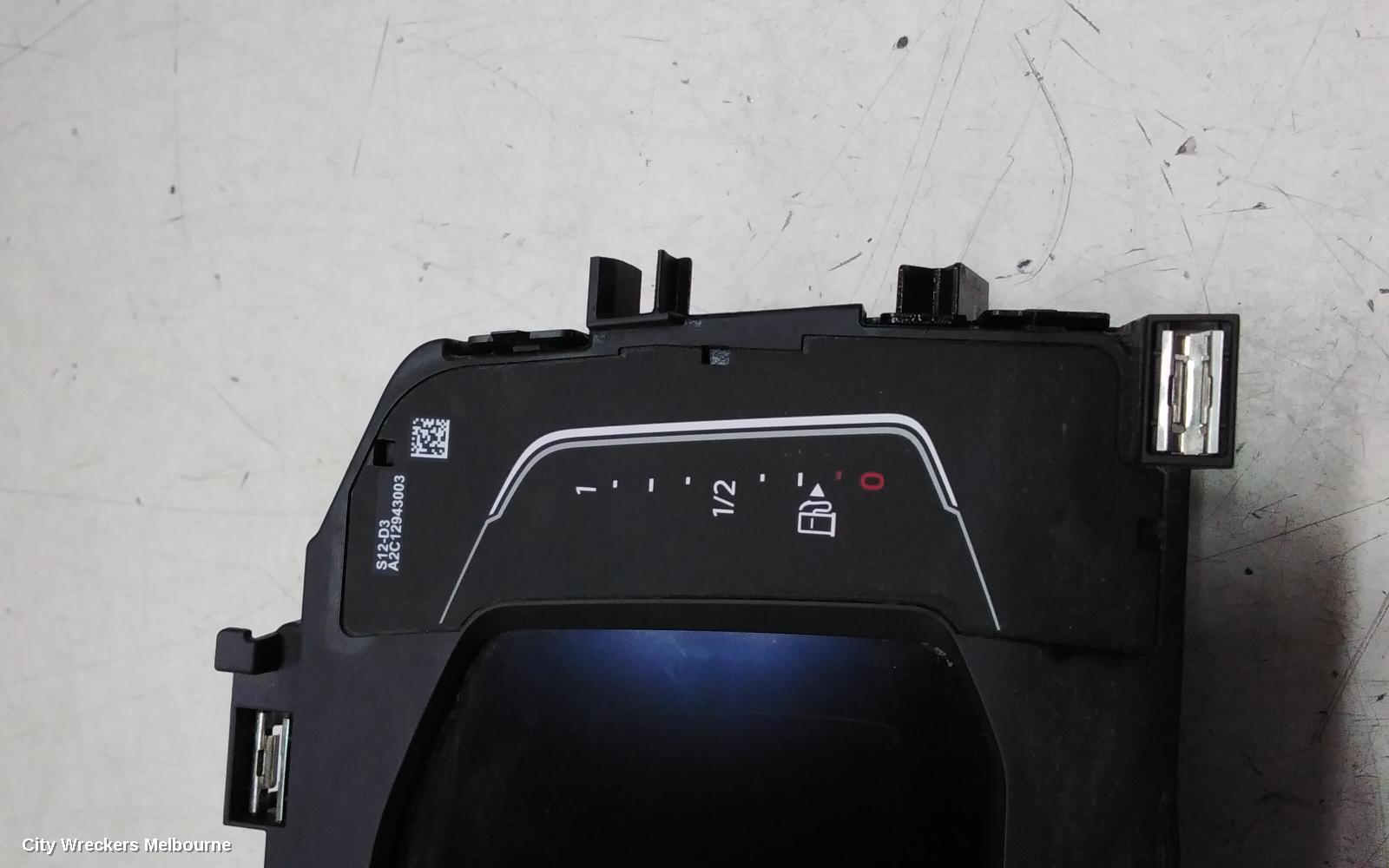 VOLKSWAGEN T-CROSS INSTRUMENT CLUSTER, C1, 01/2020 ONWARDS