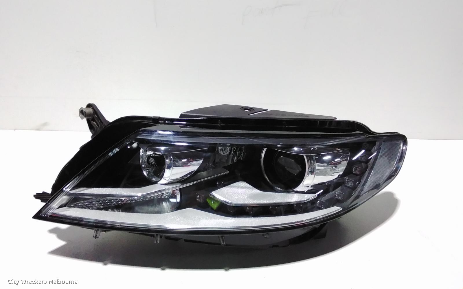 VOLKSWAGEN PASSAT LEFT HEADLAMP, 3CC, SEDAN, XENON TYPE. 03/2012 - 12/2016