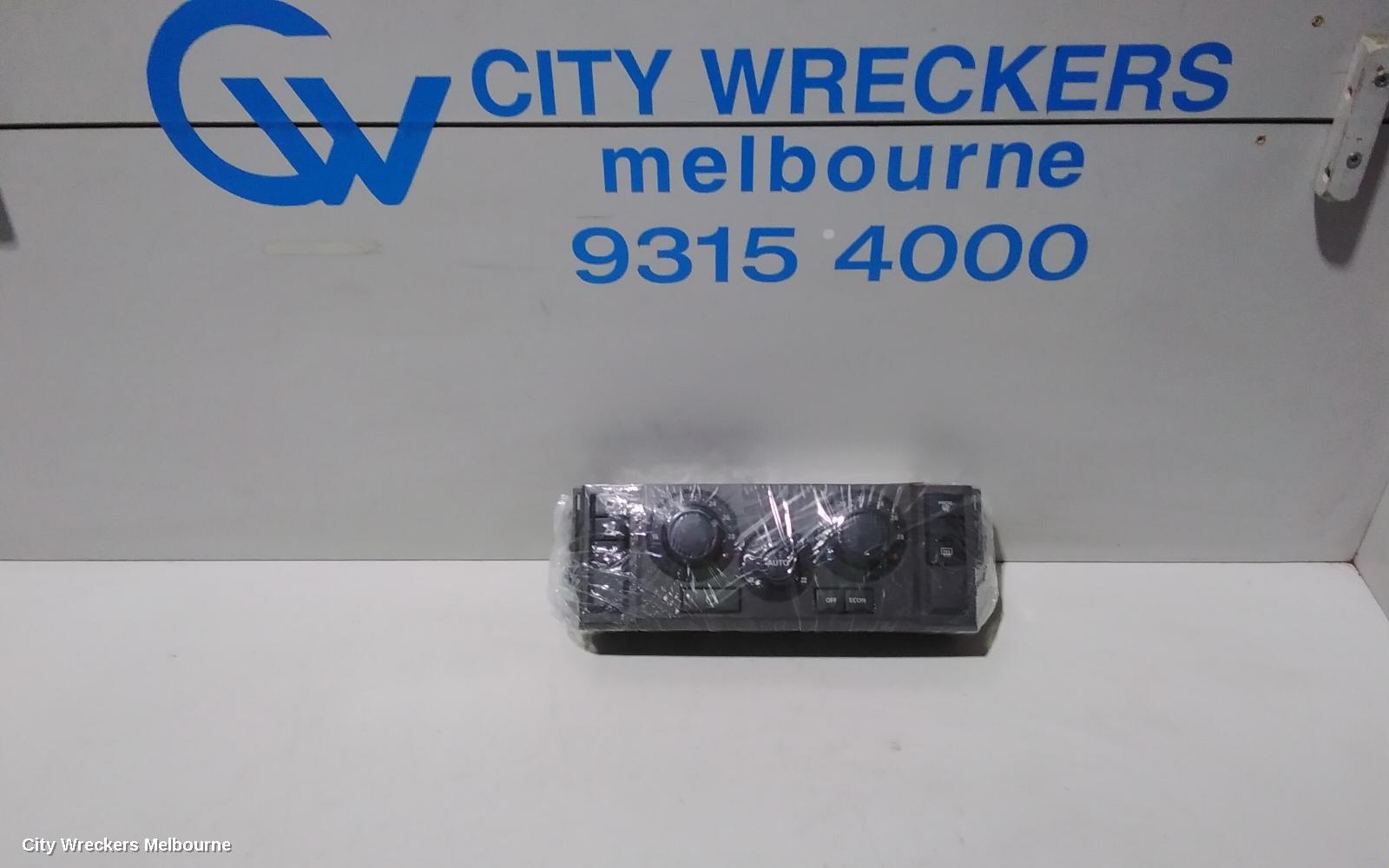 LAND ROVER RANGEROVER SPORT HEATER/AC CONTROLS, L320, 08/2005 - 12/2013