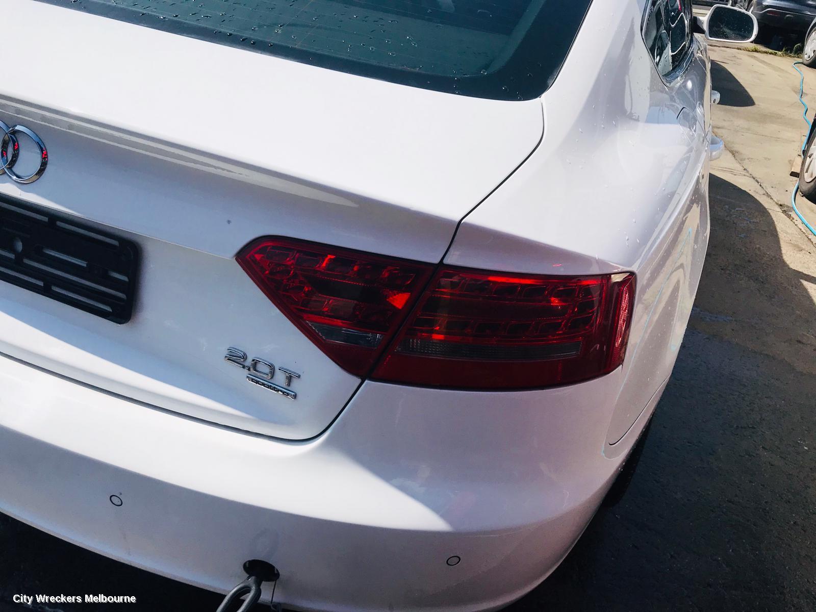 AUDI A5 LEFT TAILLIGHT, A5/S5, 8T, HATCH, LED TYPE, 10/2009 - 11/2011