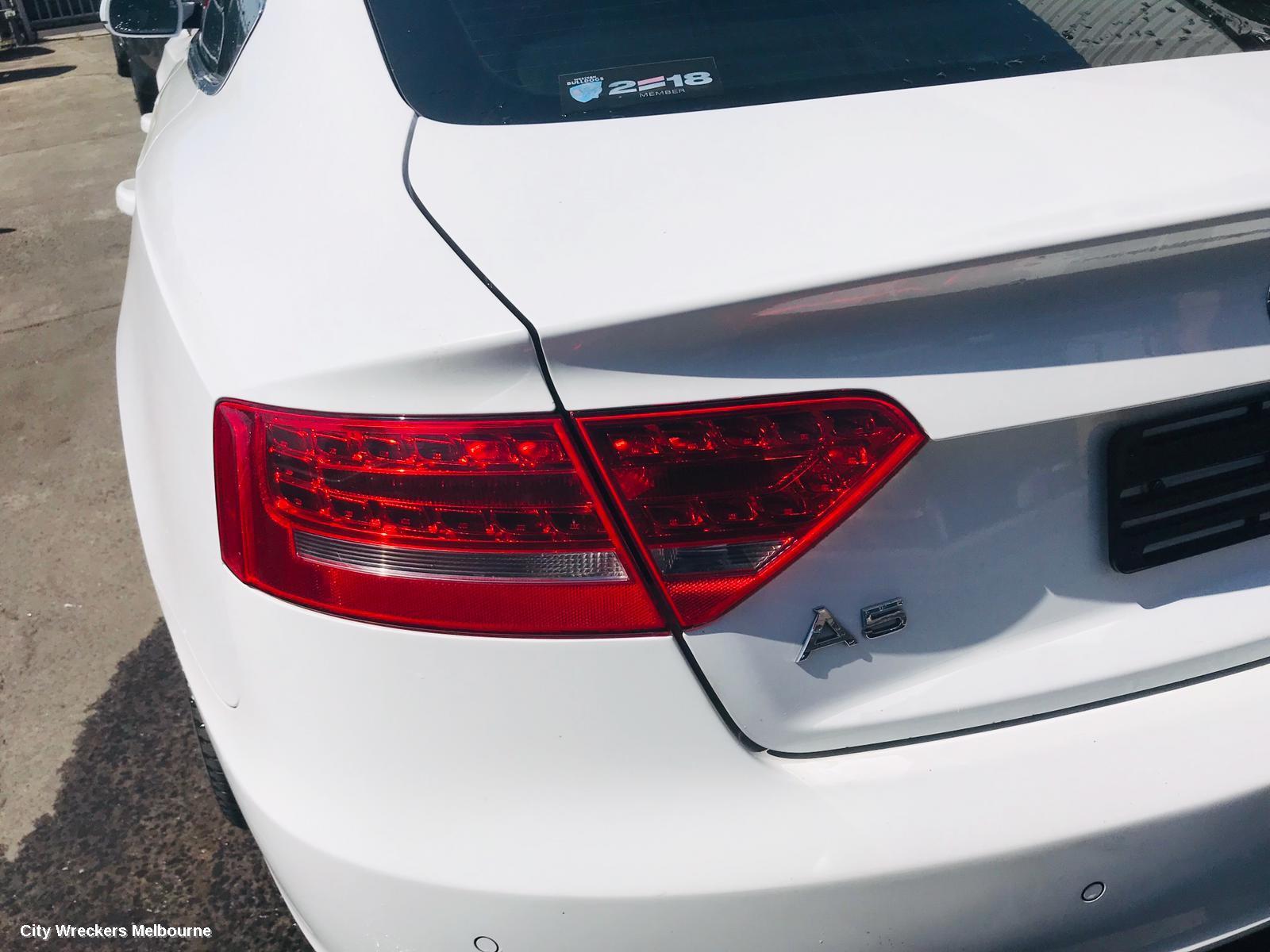 AUDI A5 LEFT TAILLIGHT, A5/S5, 8T, HATCH, LED TYPE, 10/2009 - 11/2011