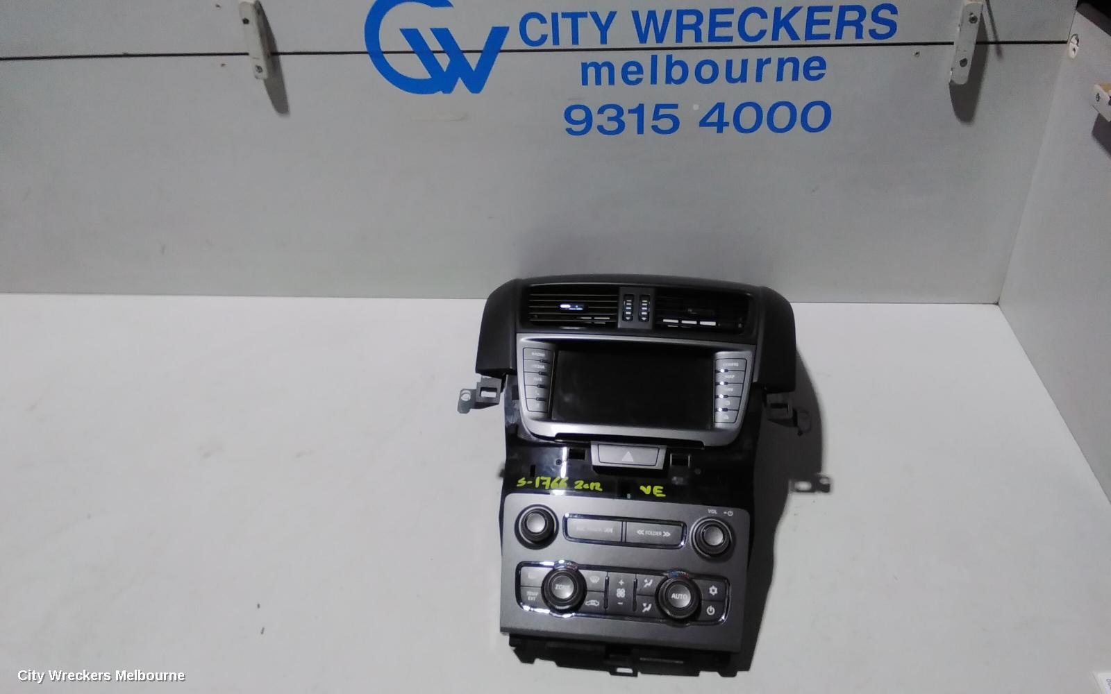 HOLDEN COMMODORE RADIO/CD/DVD/SAT/TV, DISPLAY/CONTROL PANEL ONLY, SINGLE DISC CD PLAYER, EQUIPE/OMEGA, VE S2, 09/2010 - 04/2013
