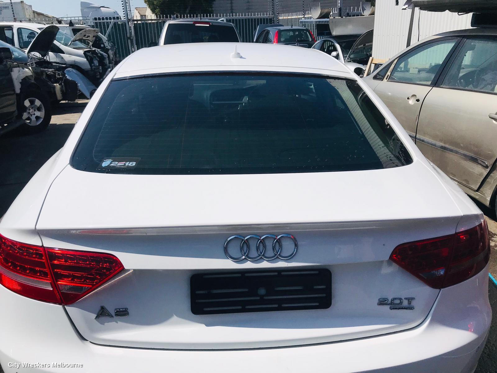 AUDI A5 LEFT TAILLIGHT, A5/S5, 8T, HATCH, LED TYPE, 10/2009 - 11/2011