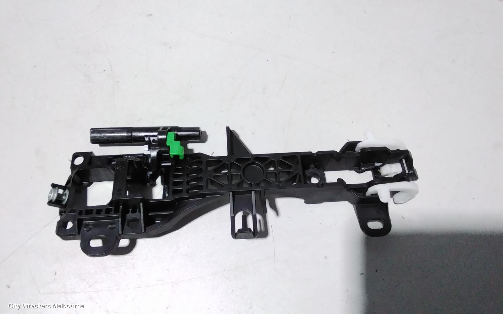 TOYOTA CAMRY DOOR HANDLE, INNER, LH FRONT, XV70, 09/2017 ONWARDS