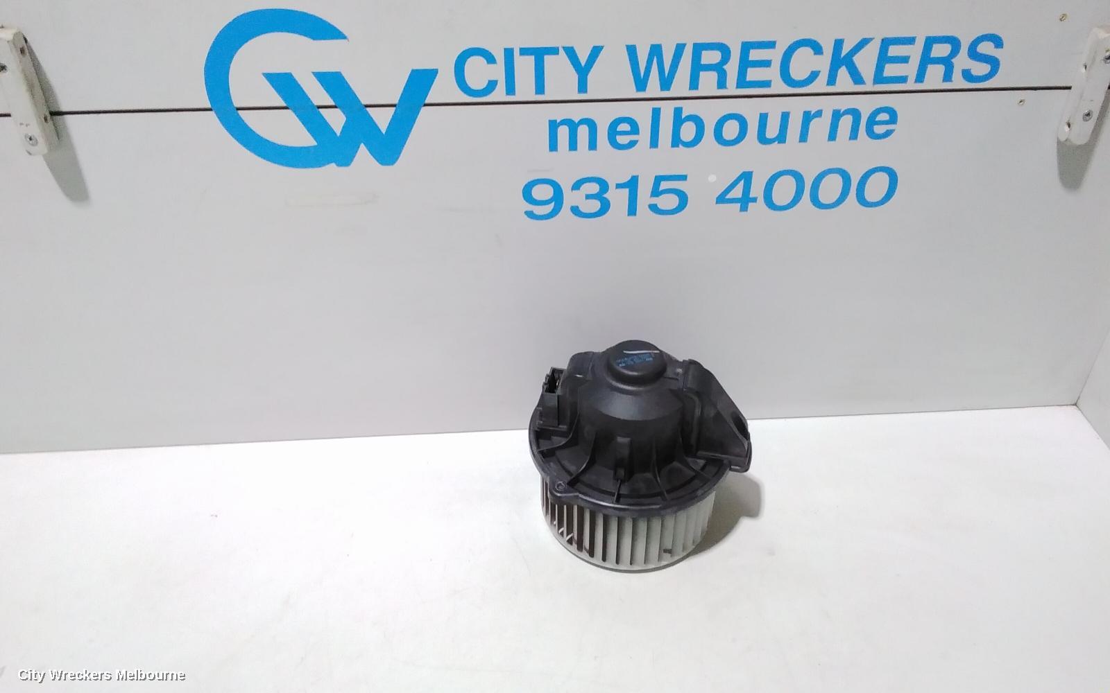 LAND ROVER RANGEROVER SPORT HEATER FAN MOTOR, L320, FRONT, 08/2005 - 12/2013