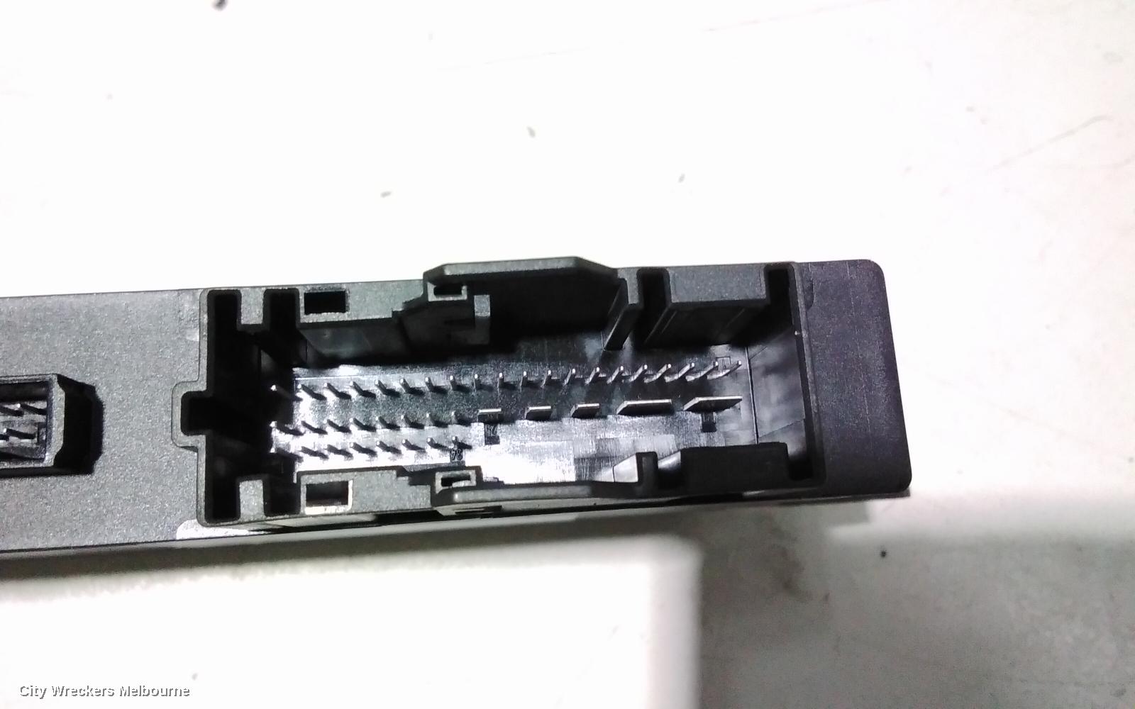 BMW X5 ECU, CAS CONTROL MODULE, E70, 03/2007 - 08/2013