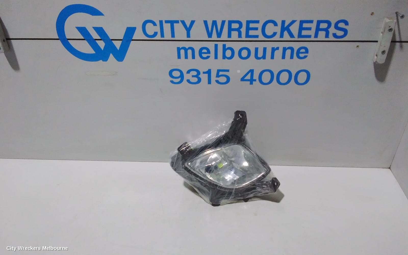 HYUNDAI IX35 RIGHT INDICATOR/FOG/SIDE, BUMPER FOGLAMP, LM SERIES, ACTIVE/ELITE/HIGHLANDER, 11/2009 - 01/2016