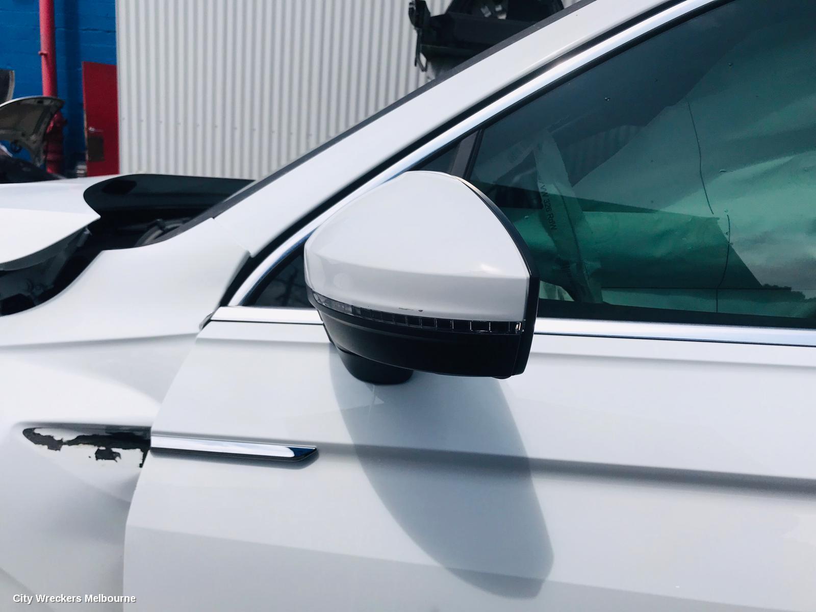 VOLKSWAGEN TIGUAN ROOF RAIL
