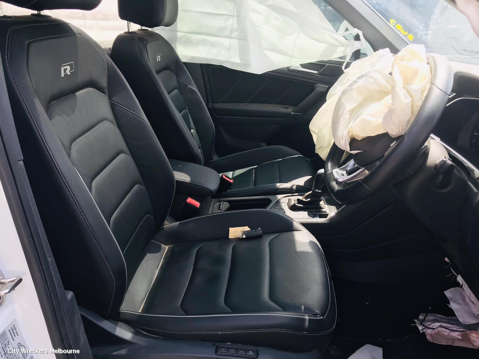 VOLKSWAGEN TIGUAN ROOF RAIL
