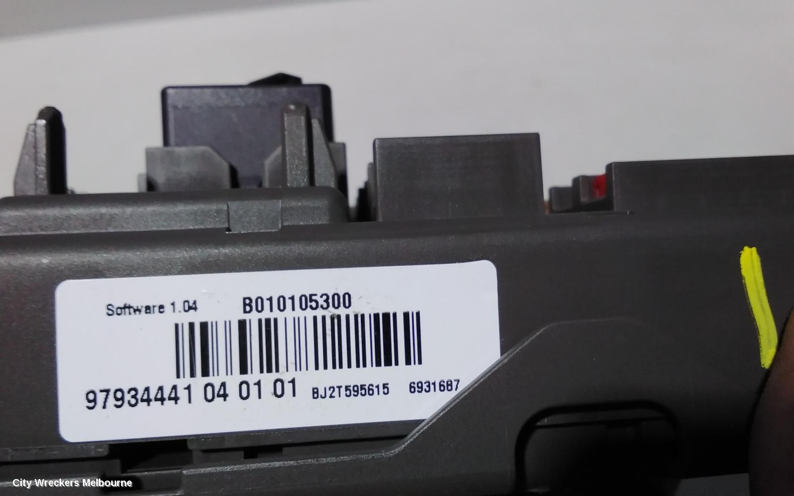 BMW X6 FUSE BOX, E71, 07/2008 - 04/2012