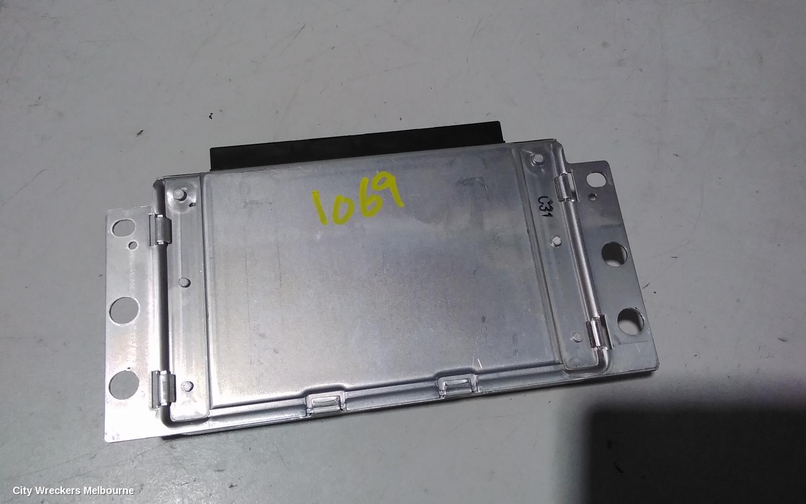 BMW X6 ECU, TORQUE VECTORING DIFFERENTIAL (QMV) CONTROL MODULE, M57, P/N 33607595847, E71, 07/2008 - 09/2010