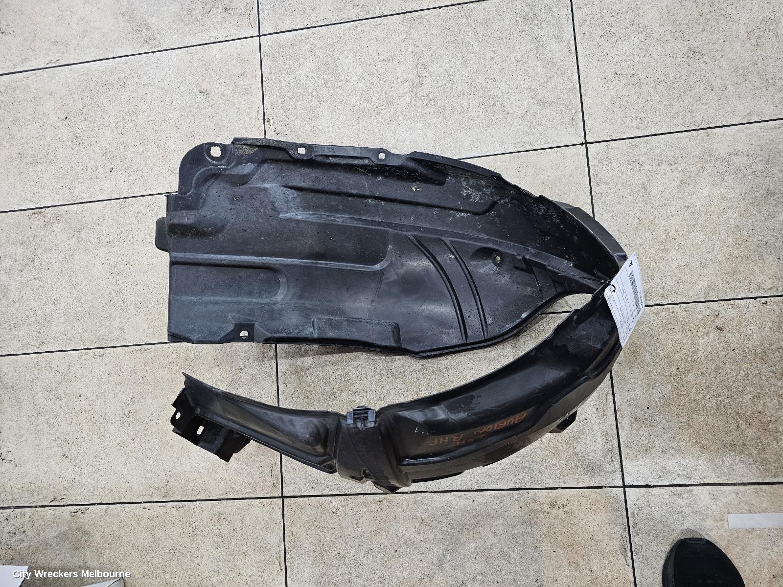 TOYOTA AURION RIGHT GUARD LINER, GSV40R, 06/2006 - 03/2012