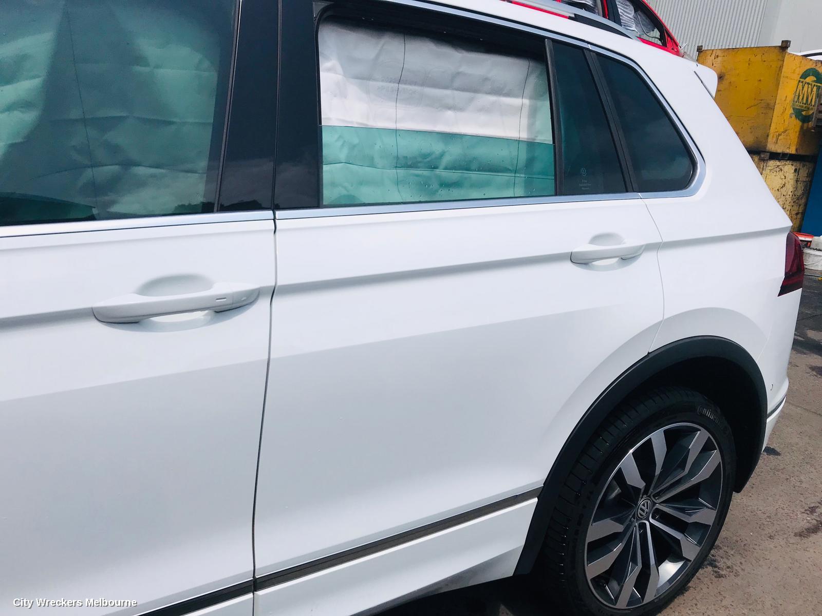 VOLKSWAGEN TIGUAN ROOF RAIL