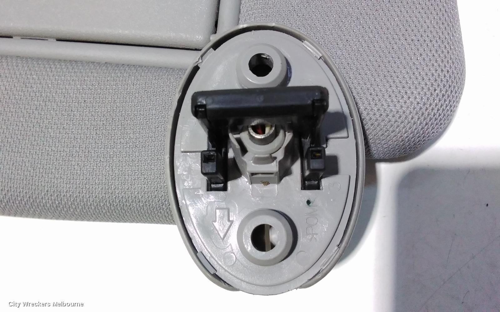TOYOTA KLUGER SUNVISOR, GSU50/GSU55, LH SIDE, 03/2014 - 02/2021