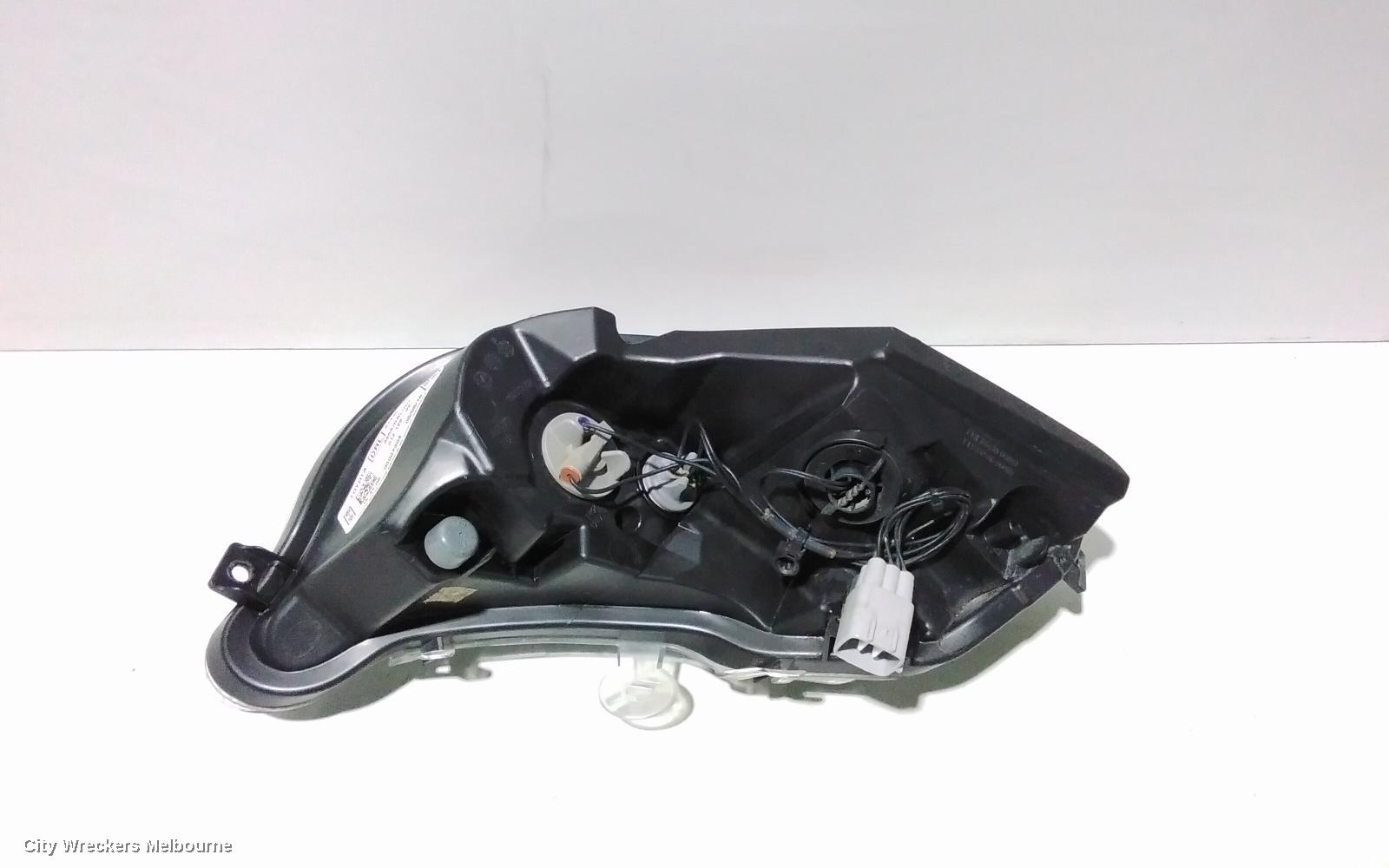 TOYOTA CAMRY RIGHT INDICATOR/FOG/SIDE, BUMPER FLASHER, ASV50/AVV50, 05/2015 - 10/2017