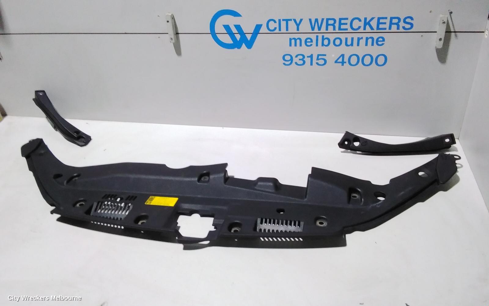 TOYOTA KLUGER, XU50 SERIES, 03/2014 - 02/2021, TOP LOCK PANEL PLASTIC COVER ONLY  , : 81787