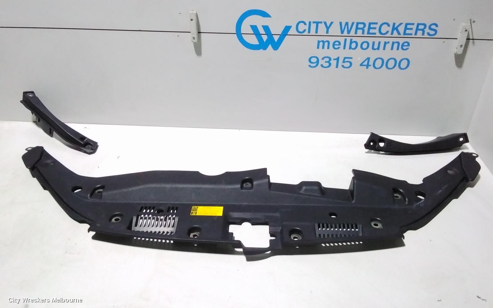 TOYOTA KLUGER, XU50 SERIES, 03/2014 - 02/2021, TOP LOCK PANEL PLASTIC COVER ONLY  , : 81787