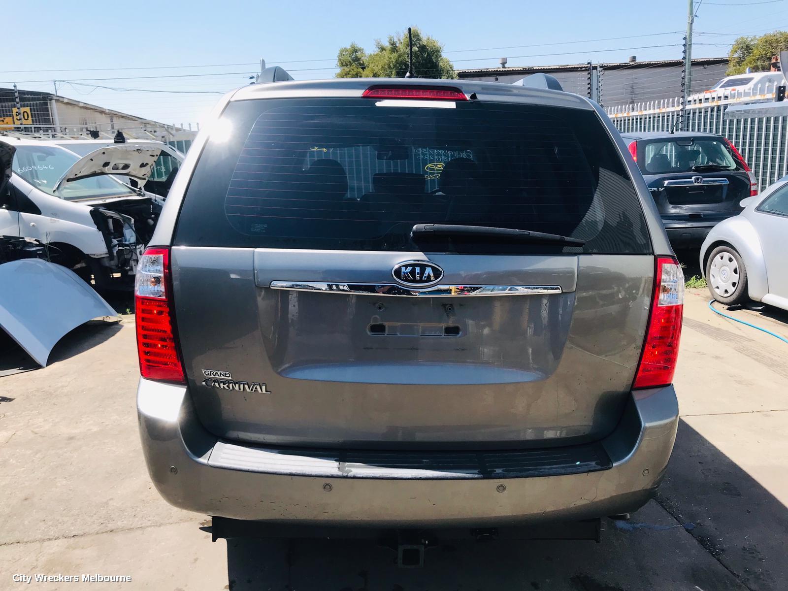 KIA CARNIVAL/GRAND CARNIVAL RIGHT GUARD LINER, FRONT, VQ, 01/2006 - 12/2014
