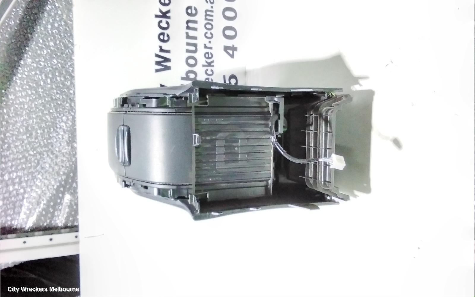 TOYOTA KLUGER CONSOLE, XU50 SERIES, BLACK, 03/2014 - 02/2021
