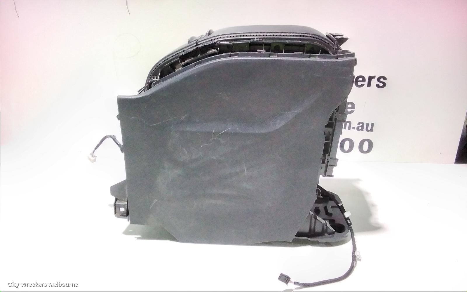 TOYOTA KLUGER CONSOLE, XU50 SERIES, BLACK, 03/2014 - 02/2021