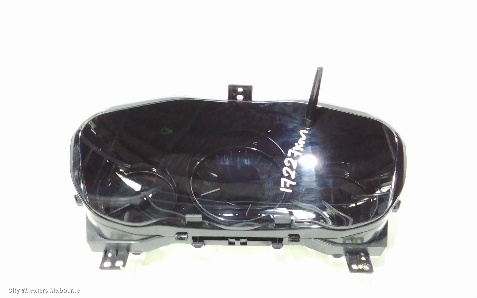 HONDA HRV INSTRUMENT CLUSTER, PETROL, AUTO T/M, RU5, 12/2014 - 10/2021