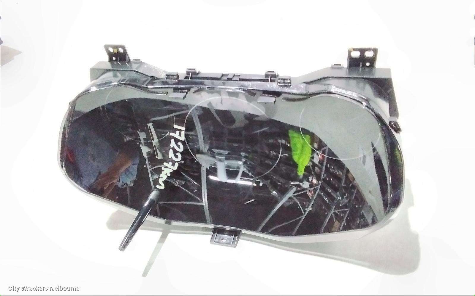 HONDA HRV INSTRUMENT CLUSTER, PETROL, AUTO T/M, RU5, 12/2014 - 10/2021